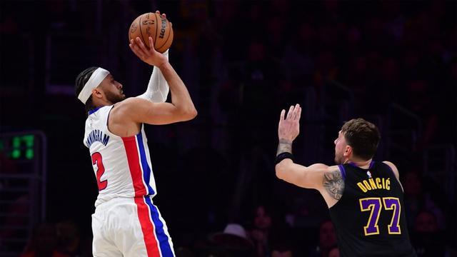 NBA评奖破例！东契奇坎宁安喜提资格，唯独华子成倒霉蛋