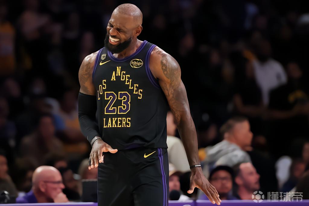 老夫聊发少年狂，詹姆斯G2砍下28分8板7助，正负值+4