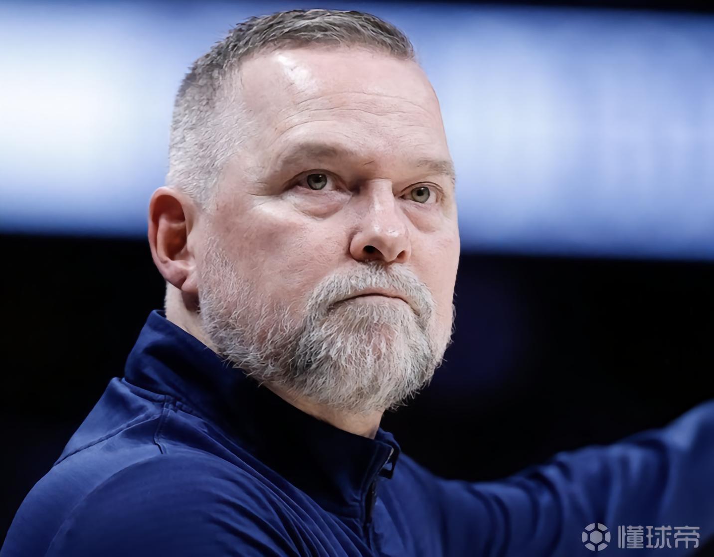 队记：开拓者曾有意面试名帅迈克-马龙，但只愿给400万美元年薪