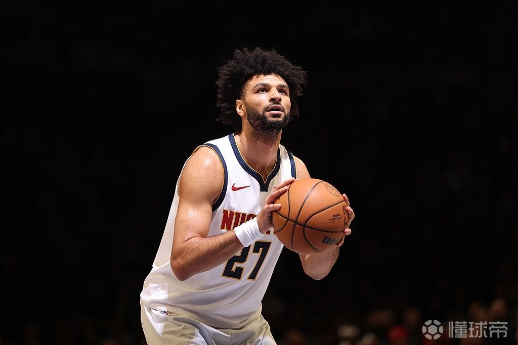 寒冰射手，穆雷17投仅5中，得到16分3板4助攻