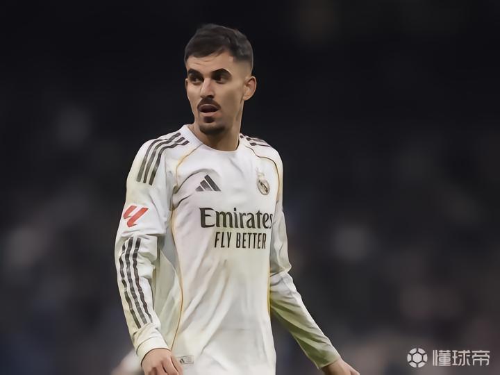 跟队：塞瓦略斯和阿韦洛亚发生了冲突，本赛季可能都不会再上场